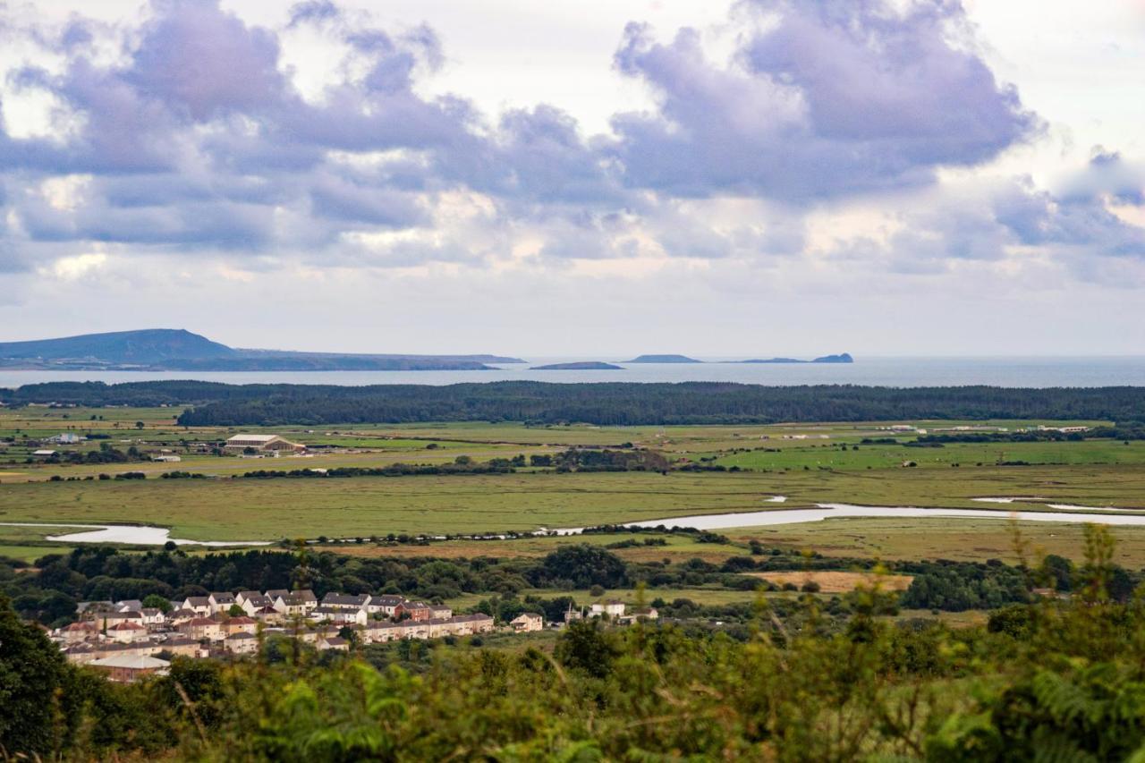 The Gambo Shepherd'S Hut Kidwelly ภายนอก รูปภาพ